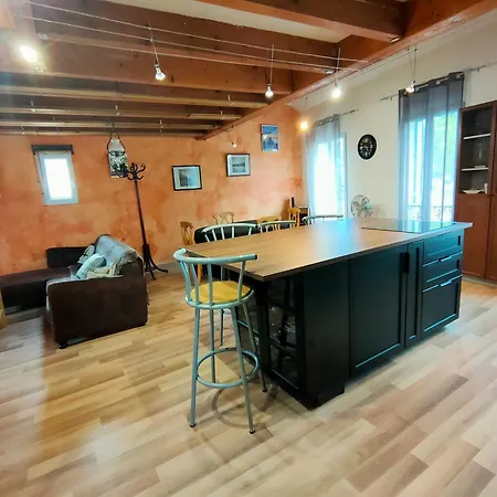 アパート Duplex Maison De Village, Plages, Lesclesdenicole