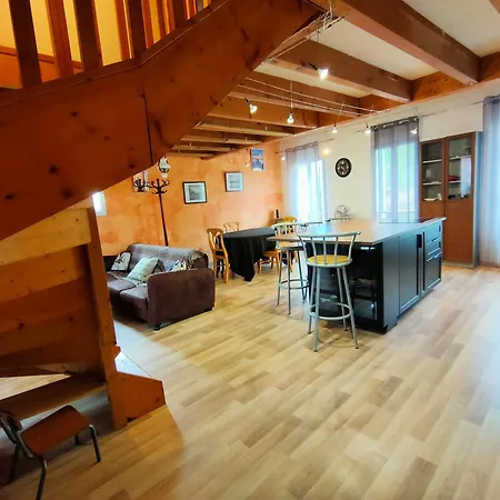 Duplex Maison De Village, Plages, Lesclesdenicole